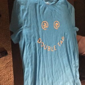 American Eagle shirt